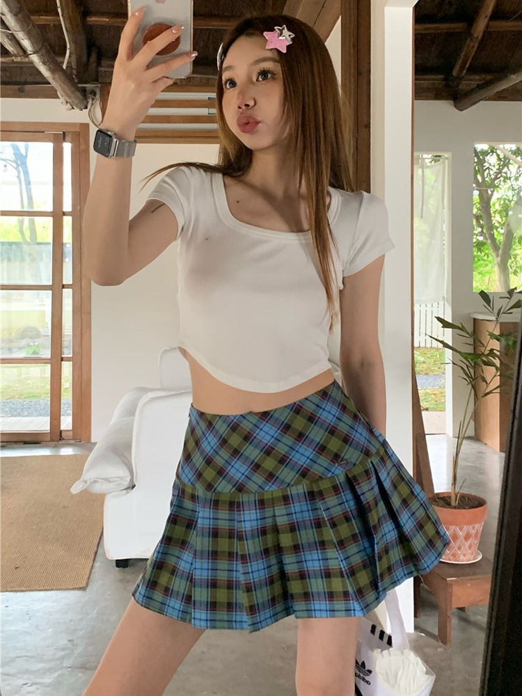 Plus Size American Retro Plaid Skirt Pants for Women, High-Waisted Bodycon A-Line Summer Skirt with Slit and Pleats Plus Size American Retro Plaid Skirt Pants for Women, High-Waisted Bodycon A-Line Summer Skirt with Slit and Pleats