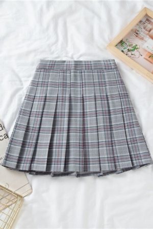 Plus Size Black High-Waisted Pleated A-Line Midi Skirt for Women, Summer College Style Checkered JK Skirt, Anti-Exposure Fashion