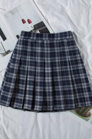 Plus Size Black High-Waisted Pleated A-Line Midi Skirt for Women, Summer College Style Checkered JK Skirt, Anti-Exposure Fashion