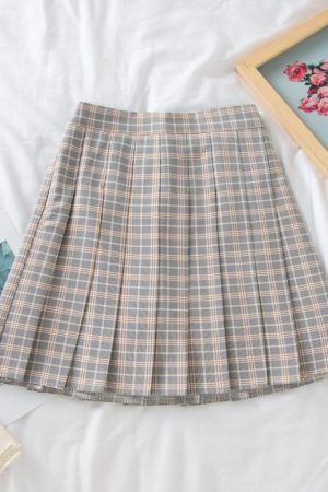 Plus Size Black High-Waisted Pleated A-Line Midi Skirt for Women, Summer College Style Checkered JK Skirt, Anti-Exposure Fashion