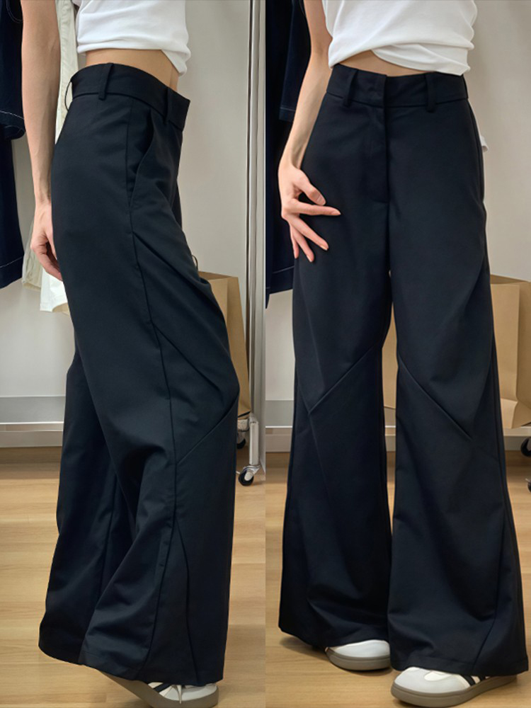 Plus Size Black Wide-Leg Trousers for Women - High-Waisted, Loose Fit, Casual Pleated Pants for Summer 2025 Plus Size Black Wide-Leg Trousers for Women - High-Waisted, Loose Fit, Casual Pleated Pants for Summer 2025