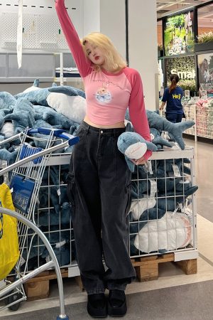 Plus Size Cartoon Print Long Sleeve Crop T-Shirt - Slim Fit Trendy Top for Hot Girls - Y2K Style