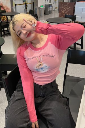 Plus Size Cartoon Print Long Sleeve Crop T-Shirt - Slim Fit Trendy Top for Hot Girls - Y2K Style