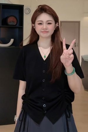 Plus Size Casual Loose Summer T-Shirt for Women, Slimming Drawstring Pleated V-Neck, Short Sleeve, Comfortable and Stylish Top