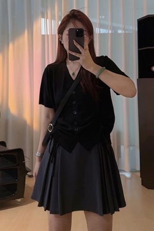 Plus Size Casual Loose Summer T-Shirt for Women, Slimming Drawstring Pleated V-Neck, Short Sleeve, Comfortable and Stylish Top