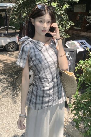 Plus Size Checkered Sleeveless Shirt for Women - Summer French Style Tie-Up Top, Slim Fit, Perfect for Casual Outings and Y2K Fashion