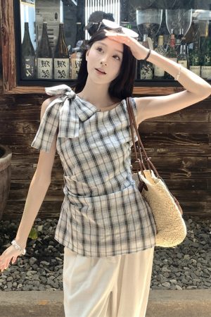 Plus Size Checkered Sleeveless Shirt for Women - Summer French Style Tie-Up Top, Slim Fit, Perfect for Casual Outings and Y2K Fashion
