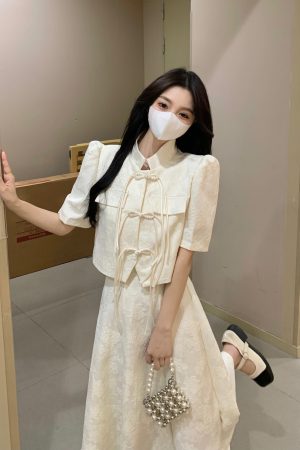 Plus-Size Chinese Style Short Sleeve Jacket for Women, Slimming High-Waisted Retro Half-Length Dress, Elegant National Wind Fashion