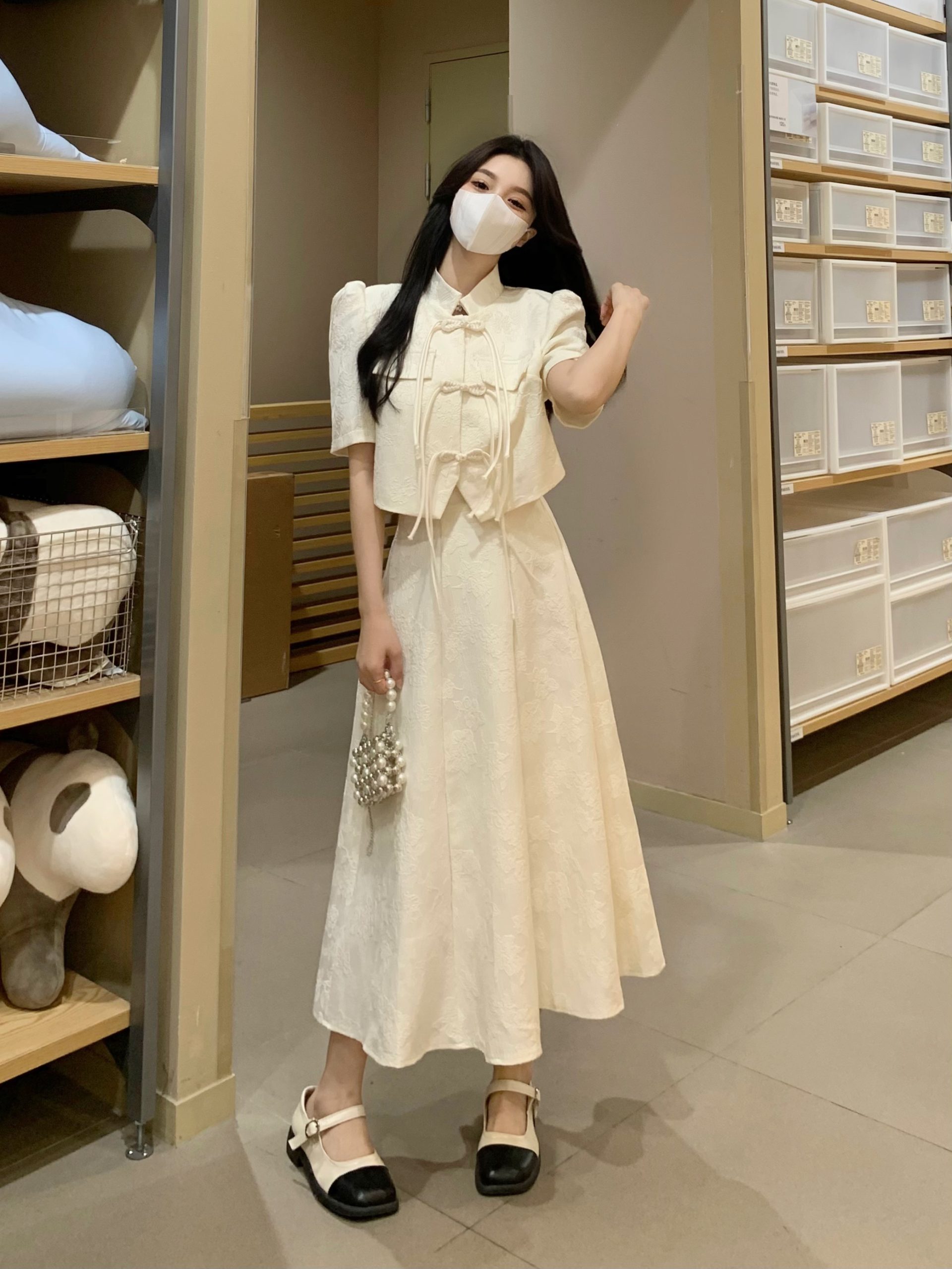 Plus-Size Chinese Style Short Sleeve Jacket for Women, Slimming High-Waisted Retro Half-Length Dress, Elegant National Wind Fashion Plus-Size Chinese Style Short Sleeve Jacket for Women, Slimming High-Waisted Retro Half-Length Dress, Elegant National Wind Fashion