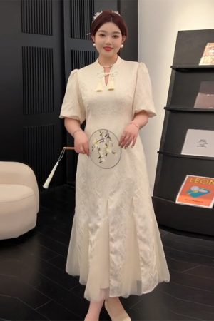 Plus-Size Chinese Style Summer Qipao Dress, Retro Mesh Splicing Skirt, Slimming National Wind Design for Plump Figures