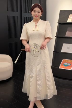 Plus-Size Chinese Style Summer Qipao Dress, Retro Mesh Splicing Skirt, Slimming National Wind Design for Plump Figures