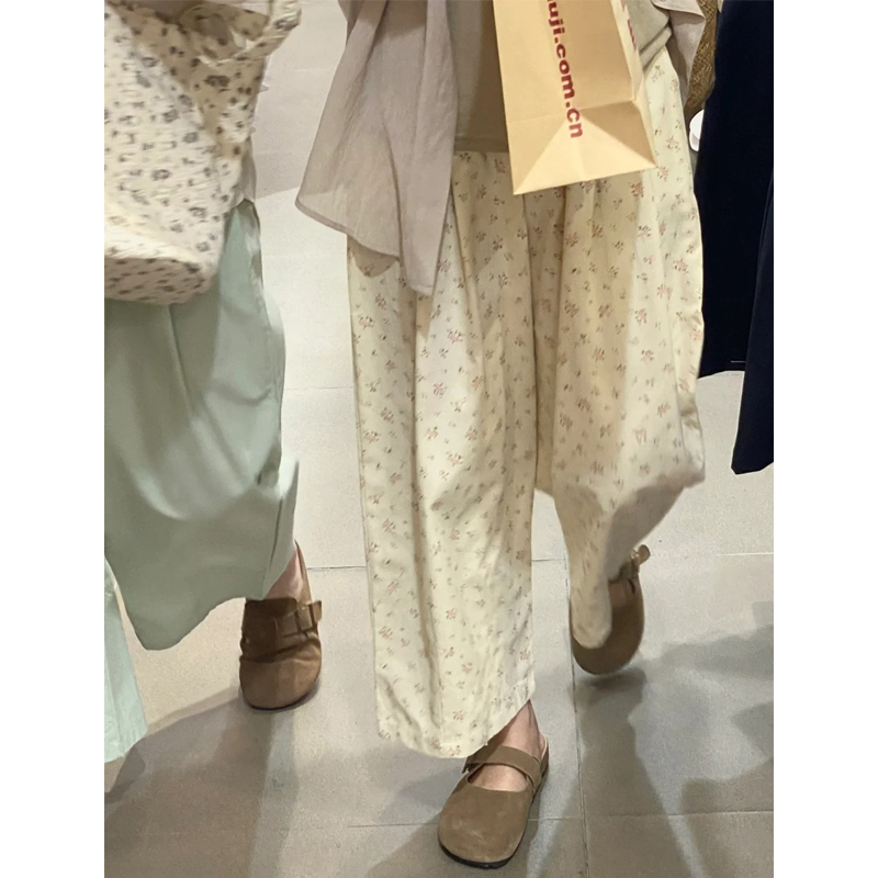 Plus-Size Cloud Pants for Women, Slimming Wide-Leg Casual Cropped Balloon Pants, Japanese Style, Perfect for Short Stature Plus-Size Cloud Pants for Women, Slimming Wide-Leg Casual Cropped Balloon Pants, Japanese Style, Perfect for Short Stature