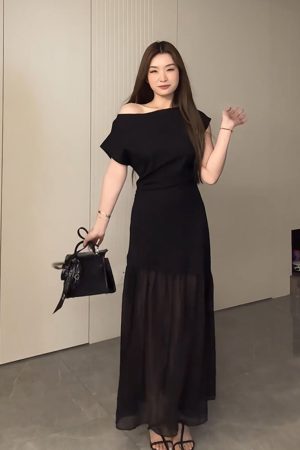 Plus-Size Flattering Off-Shoulder Summer Dress, Long Patchwork Little Black Dress for Women, Trendy and Fashionable Design