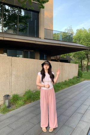 Plus-Size Flutter Sleeve Pleated Top for Curvy Figures - Easy to Wear, Flattering Short Sleeve Design, Perfect for Everyday Style