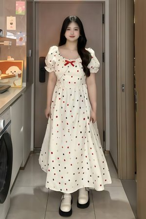 Plus-Size French-Style Polka Dot Bowknot Dress - Summer Slimming Puff Skirt for Flattering Fit, Gentle Sweet Look