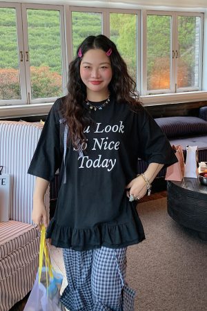 Plus Size Gold Lace Trim Letter T-Shirt for Women - Short Sleeve Summer 2025 Slimming Top, Great for Covering Belly