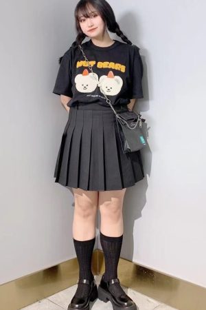 Plus Size Gray High-Waisted A-Line Pleated Skirt for Women - Slimming Short Solid Color Design with Sophisticated Style