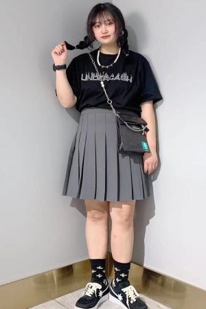 Plus Size Gray High-Waisted A-Line Pleated Skirt for Women - Slimming Short Solid Color Design with Sophisticated Style