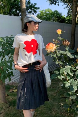 Plus Size Gray Striped Midi Skirt for Women, High-Waisted A-Line Summer Pleated Design, Flattering Fit for Every Occasion