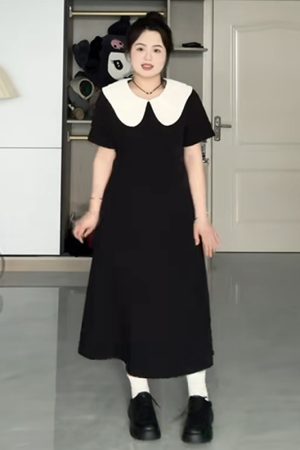 Plus-Size Hepburn-Style Summer Dress with Bellflower Design, Slimming Waist, French Doll Collar, Vintage Tea Dress for Curvy Women