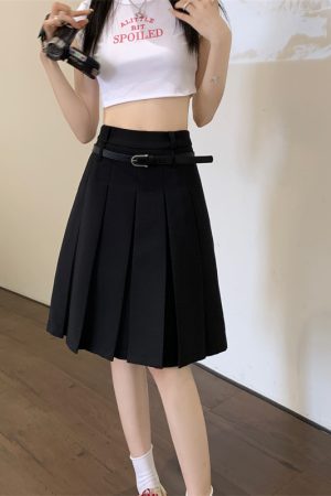 Plus-Size High-End White Pleated A-Line Skirt for Women - Summer College Style Mid-Length Hip-Covering Fashion
