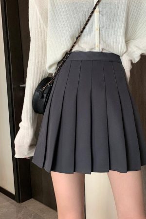 Plus Size High Waist Pleated A-Line Skirt for Women - Slimming College Style, Anti-Exposure, Perfect for Spring and Summer