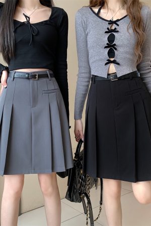 Plus-Size High-Waisted Gray Pleated Skirt for Women - Mid-Length A-Line Half Skirt, Spring Summer College Style, Anti-Exposure Design