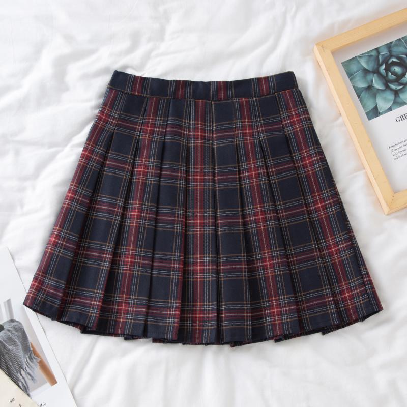 Plus-Size High-Waisted JK Japanese-Style Plaid Pleated Skirt, Slimming Puffed A-Line Design for Women, College Casual Fashion Plus-Size High-Waisted JK Japanese-Style Plaid Pleated Skirt, Slimming Puffed A-Line Design for Women, College Casual Fashion