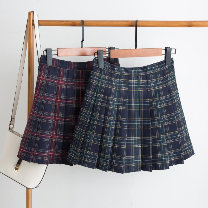Plus-Size High-Waisted JK Japanese-Style Plaid Pleated Skirt, Slimming Puffed A-Line Design for Women, College Casual Fashion Plus-Size High-Waisted JK Japanese-Style Plaid Pleated Skirt, Slimming Puffed A-Line Design for Women, College Casual Fashion