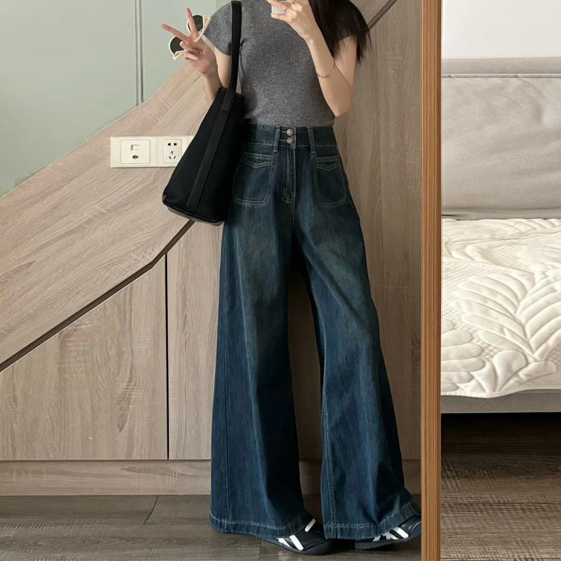 Plus Size High-Waisted Loose Wide-Leg Jeans for Curvy Women - Slimming Straight-Leg Style for Pear-Shaped Body - 2025 Trend Plus Size High-Waisted Loose Wide-Leg Jeans for Curvy Women - Slimming Straight-Leg Style for Pear-Shaped Body - 2025 Trend