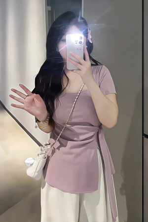 Plus-Size Irregular U-Neck Short Sleeve T-Shirt for Women - Flattering Cinched Waist, Summer Essential, French Design