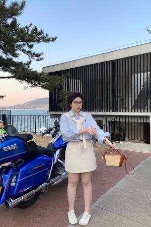 Plus-Size Korean-Style Minimalist White A-Line Skirt - Slightly Chubby Casual Short Skirt for Versatile Everyday Wear