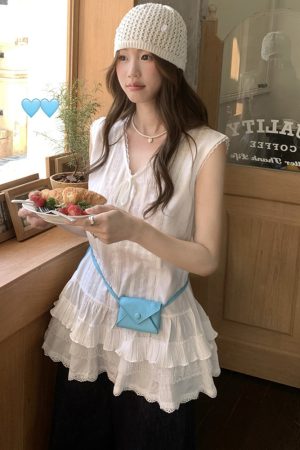 Plus-Size Lace Trim Tank Top for Women, Summer French Style, Loose Flattering Design, Sleeveless Fashion Essential