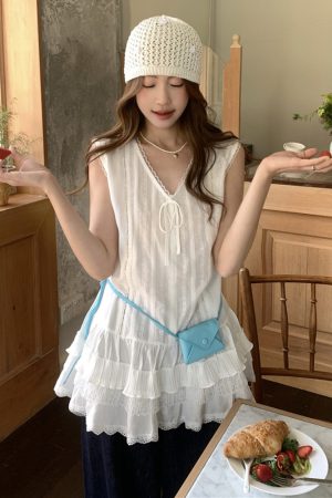 Plus-Size Lace Trim Tank Top for Women, Summer French Style, Loose Flattering Design, Sleeveless Fashion Essential