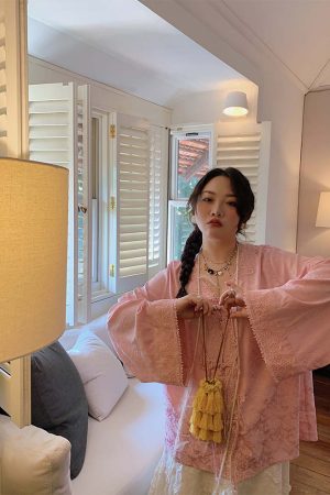 Plus Size Long Sleeve V-Neck Lace Shirt for Women - New Chinese Style National Wind Spring 2025 Top