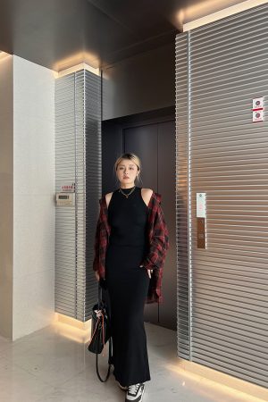 Plus Size Loose Long Sleeve Plaid Shirt in Red and Black Color Block - Minimalist Retro Style for Summer and Autumn Fashion