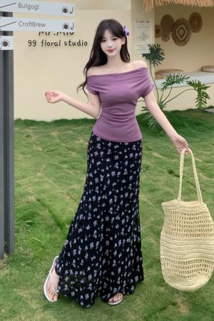 Plus Size Off-Shoulder Floral Two-Piece Set for Women - Summer Short Sleeve T-Shirt & High-Waisted Skirt, Trendy Ins Style