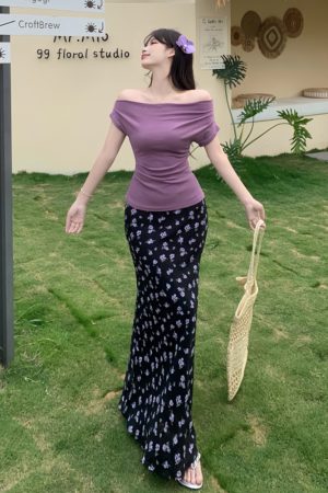 Plus Size Off-Shoulder Floral Two-Piece Set for Women - Summer Short Sleeve T-Shirt & High-Waisted Skirt, Trendy Ins Style