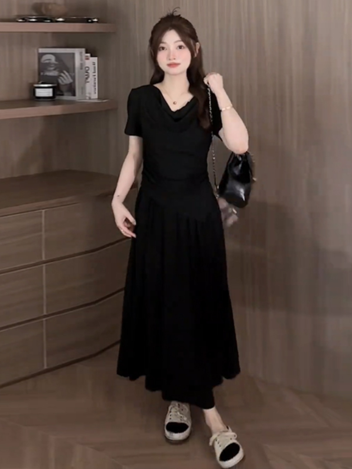 Plus Size Off-Shoulder Short Sleeve T-Shirt and Skirt Two-Piece Set for Women, Casual Summer Outfit, Slimming Fashionable Style Plus Size Off-Shoulder Short Sleeve T-Shirt and Skirt Two-Piece Set for Women, Casual Summer Outfit, Slimming Fashionable Style