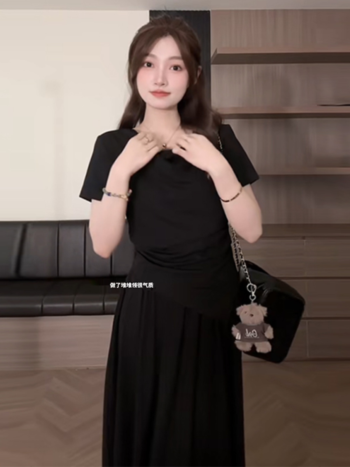 Plus Size Off-Shoulder Short Sleeve T-Shirt and Skirt Two-Piece Set for Women, Casual Summer Outfit, Slimming Fashionable Style Plus Size Off-Shoulder Short Sleeve T-Shirt and Skirt Two-Piece Set for Women, Casual Summer Outfit, Slimming Fashionable Style