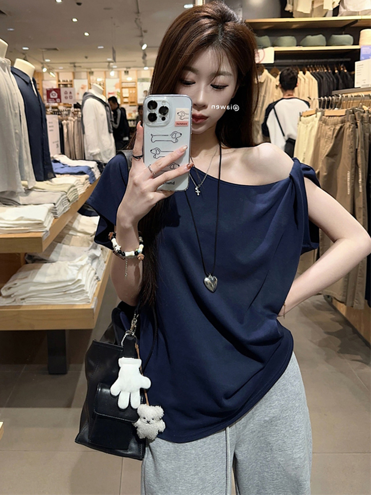 Plus Size Off-Shoulder Short Sleeve T-Shirt for Women - Summer Sweet & Spicy Loose Fit with Twist Detail, Flattering Design Plus Size Off-Shoulder Short Sleeve T-Shirt for Women - Summer Sweet & Spicy Loose Fit with Twist Detail, Flattering Design