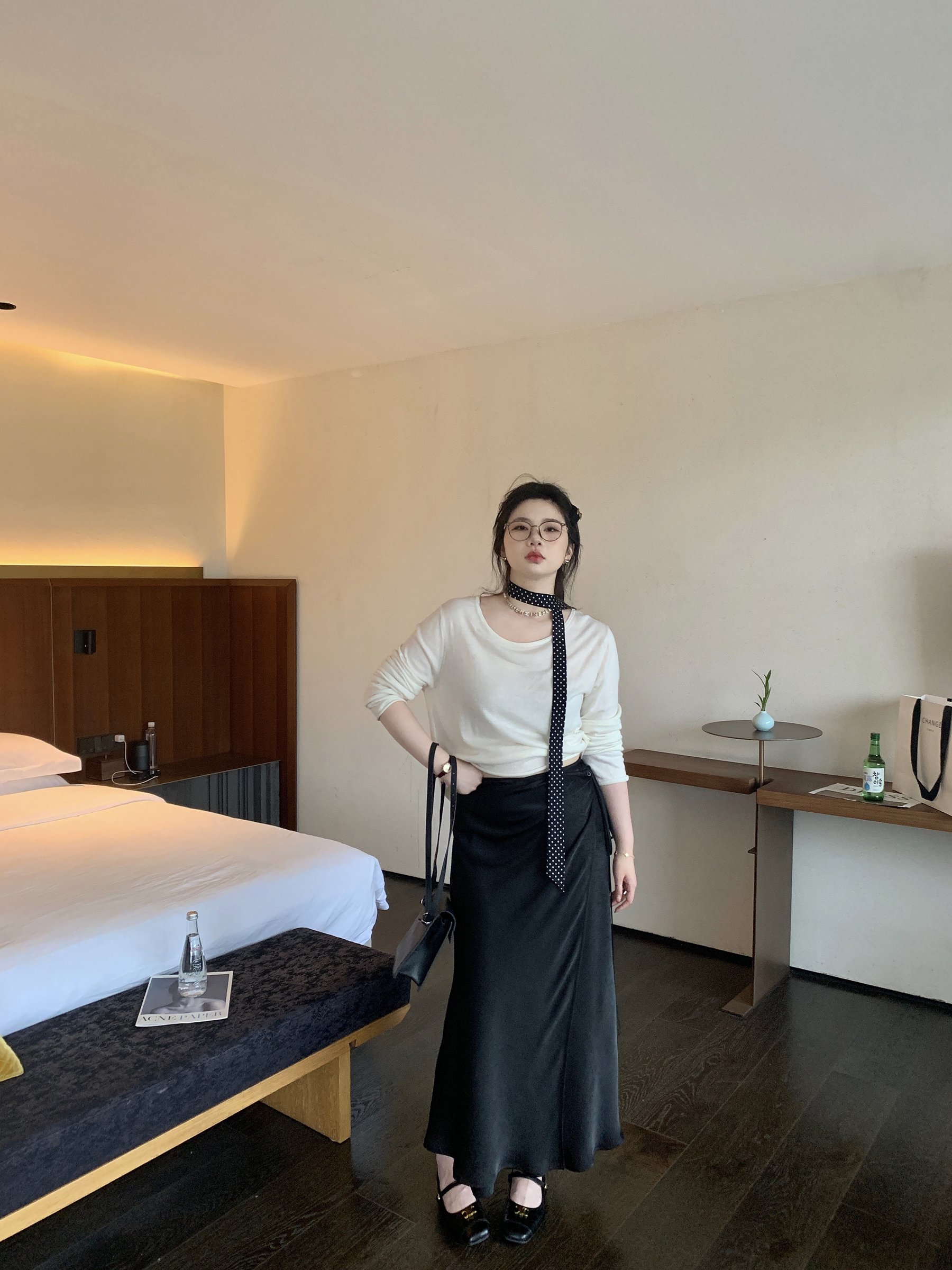 Plus Size One-Piece Satin Skirt with Flowing Diagonal Cut - Elegant Tea Break Beauty Atmosphere, Perfect for 90s and Y2K Styles Plus Size One-Piece Satin Skirt with Flowing Diagonal Cut - Elegant Tea Break Beauty Atmosphere, Perfect for 90s and Y2K Styles