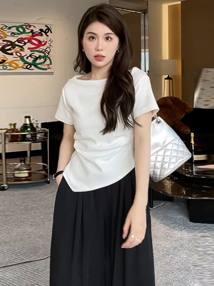 Plus-Size One-Shoulder Short Sleeve T-Shirt for Women - Spicy Girl Irregular Collarbone Summer Top, Slim Fit, Trendy Temperament Style Plus-Size One-Shoulder Short Sleeve T-Shirt for Women - Spicy Girl Irregular Collarbone Summer Top, Slim Fit, Trendy Temperament Style