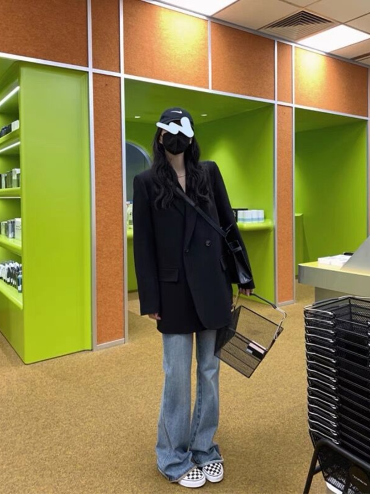 Plus Size Oversized Black Suit Jacket for Women, Casual Loose Blazer, High-End Feel, Spring Autumn 2025 Fashion Plus Size Oversized Black Suit Jacket for Women, Casual Loose Blazer, High-End Feel, Spring Autumn 2025 Fashion