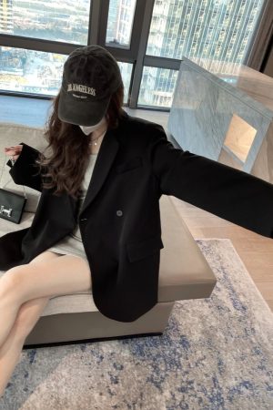 Plus Size Oversized Black Suit Jacket for Women, Casual Loose Blazer with High-End Feel, Spring Autumn 2025 Fashion