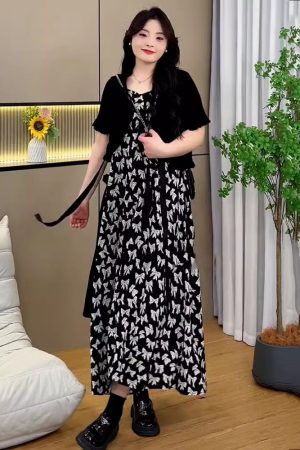 Plus Size Oversized Summer Cover-Up Outfit for Women - Short Sleeve Cardigan with Printed Camisole Dress