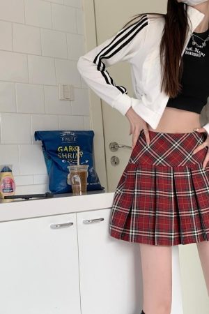 Plus-Size Pink Plaid High-Waisted Pleated Midi Skirt - Women's Summer Checkered A-Line Skirt with Slim Fit for Trendy Style