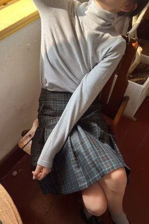 Plus-Size Plaid A-Line Pleated Skirt for Women - Mid-Length Checkered Spring/Summer College Style Skirt