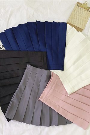 Plus Size Pleated High-Waisted A-Line Midi Skirt for Women, Korean Style Versatile Academy Look, Wrinkled Suit Design