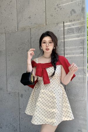 Plus-Size Polka Dot Dress with Spaghetti Straps, Snow-Topped Black Chocolate Design, Waist-Cinching, French Elegance, High-End Style